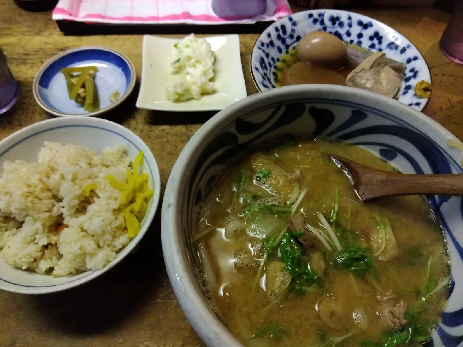 手打ちうどんの店 たかはた · 12